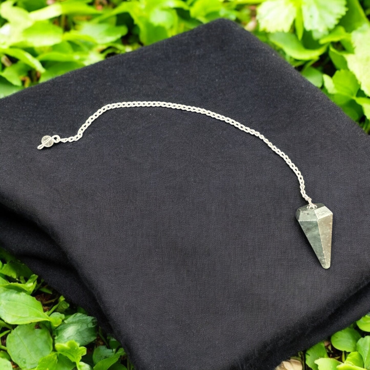 Labradorite Pendulum
